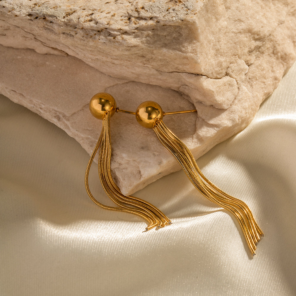 BRINCOS TASSEL DOURADOS