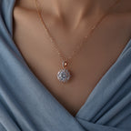 COLAR FLOR DE DIAMANTE